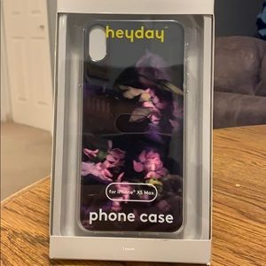 🚨🚨Heyday Midnight Floral iPhone XS Max case 🚨🚨